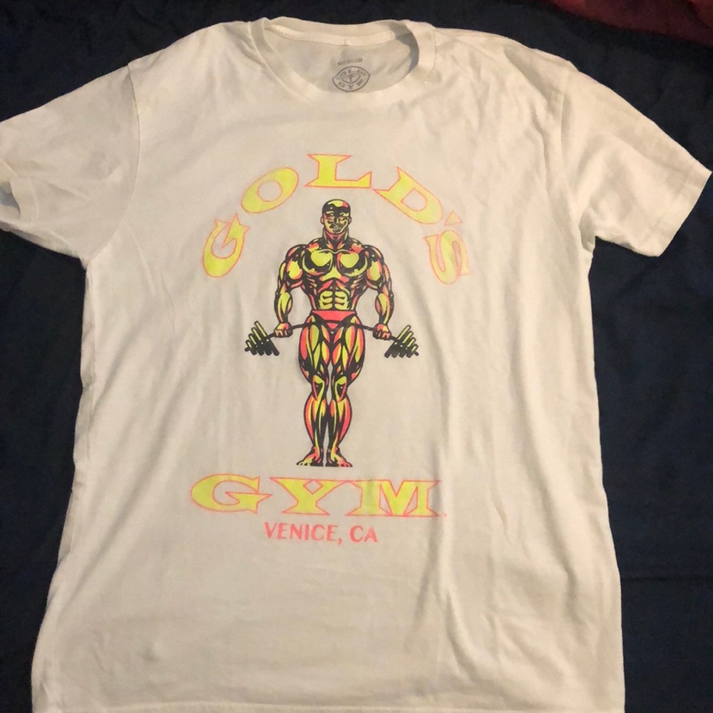 Urban Oufitters - Golds Gym Vintage Tee